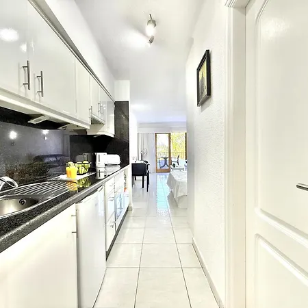 Holiday Studio In Costa Adeje - Heated Pool - Balcony